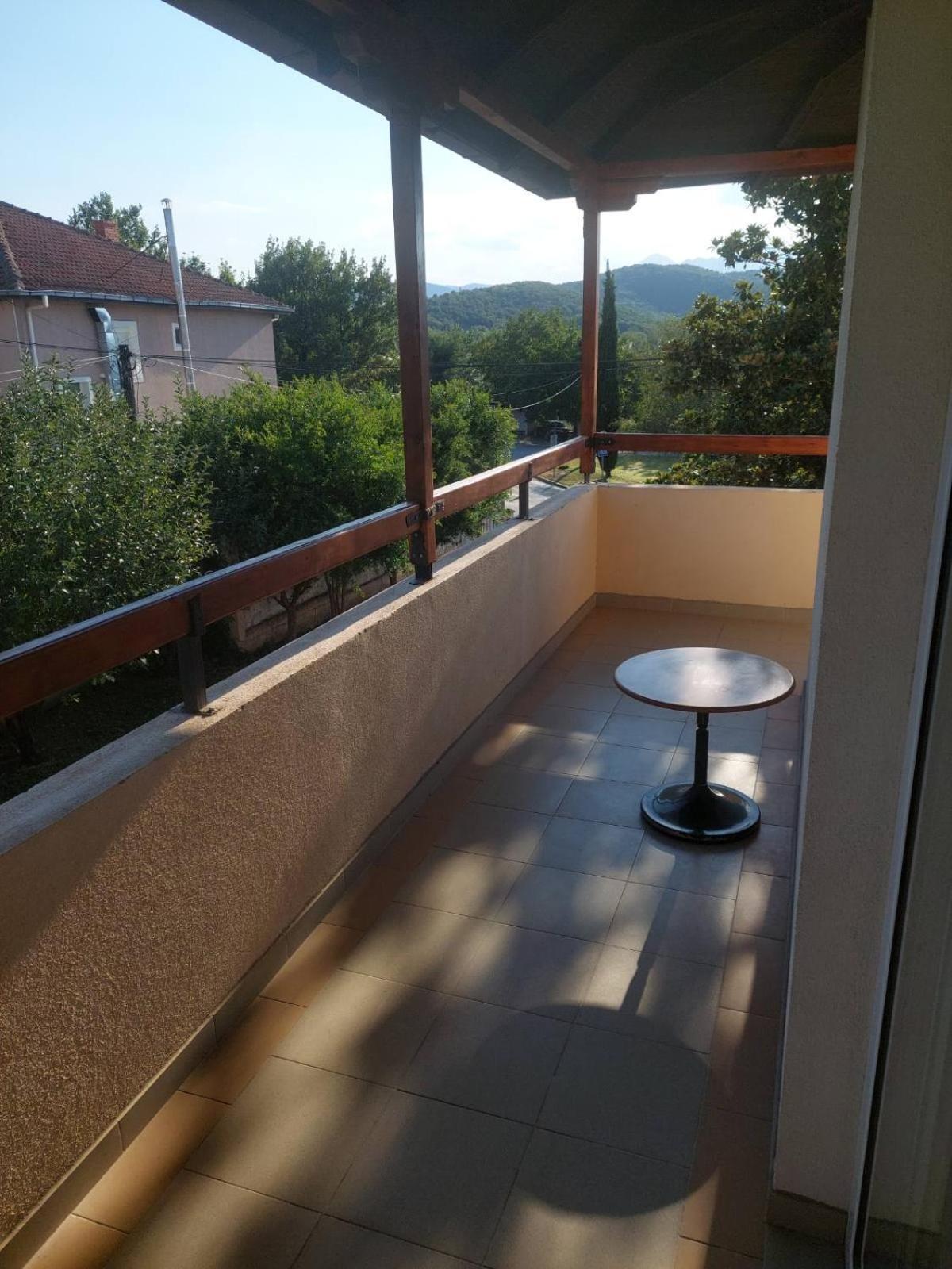 Shale Apartments And Rooms Gevgelija Exterior foto